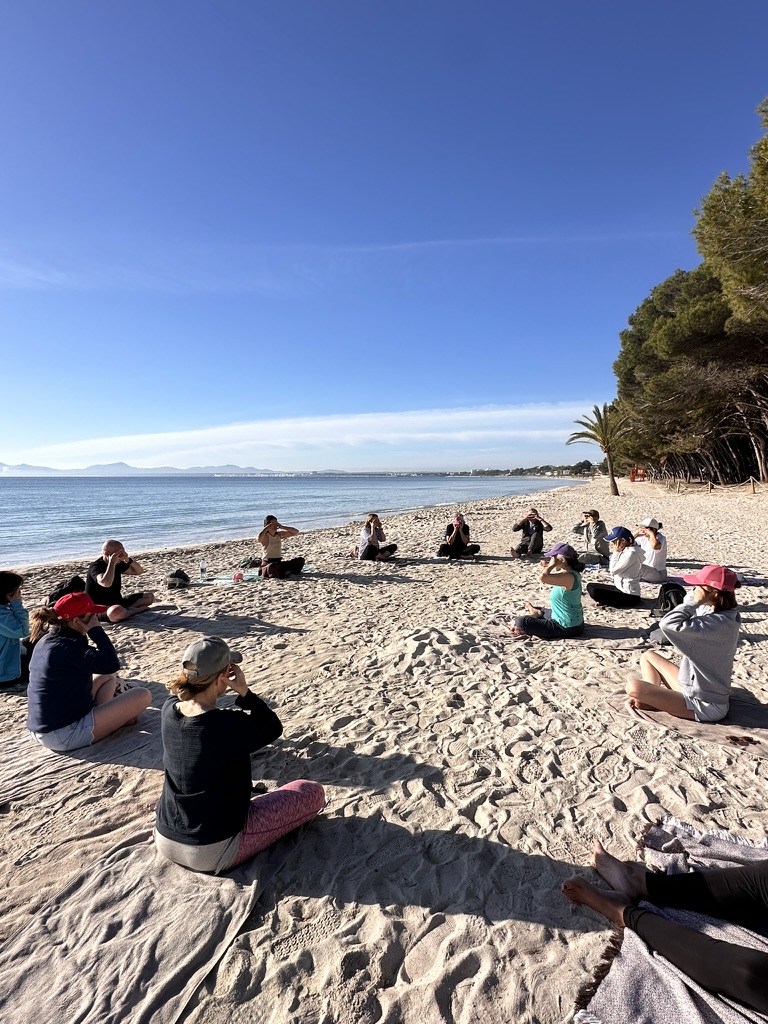 yoga sur la plage